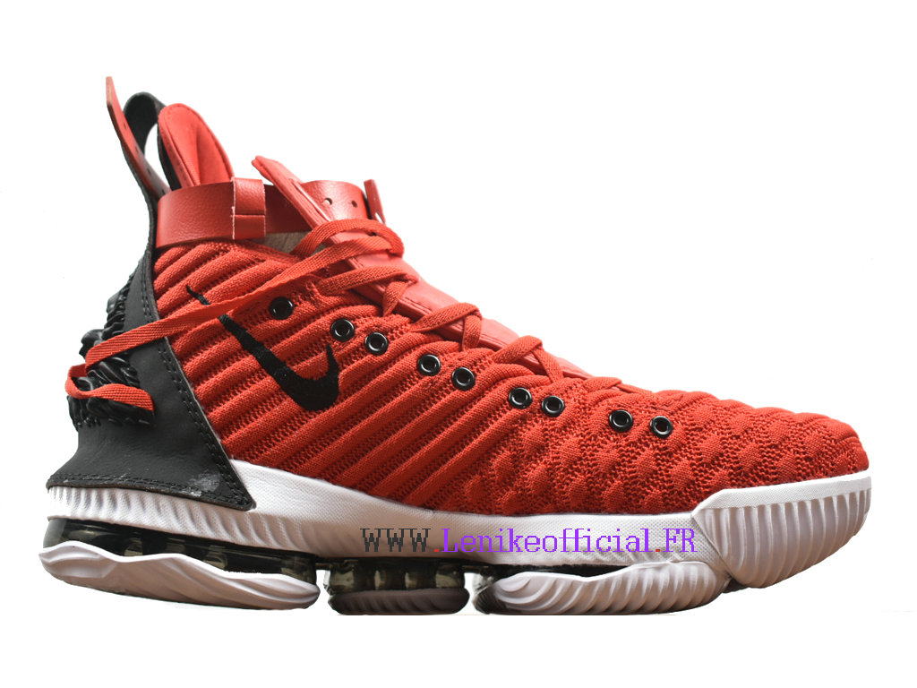 chaussure de basket nike pas cher